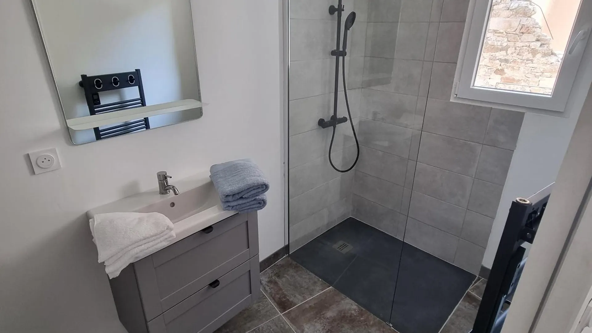 La Remise Appartement Comprégnac